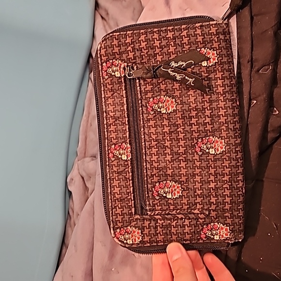 Vera Bradley brown tote, wallet, and cosmetic clutch - Picture 6 of 8